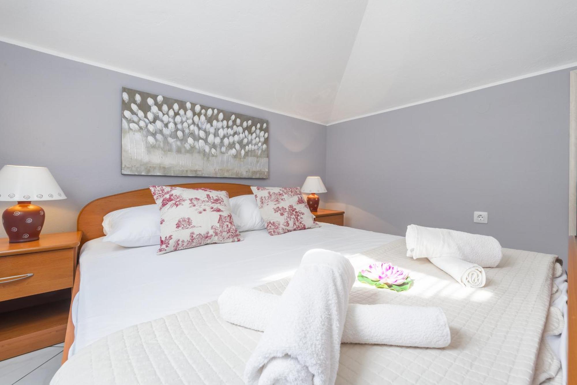Apartments By The Sea Baska Voda, Makarska - 17570 Cameră foto