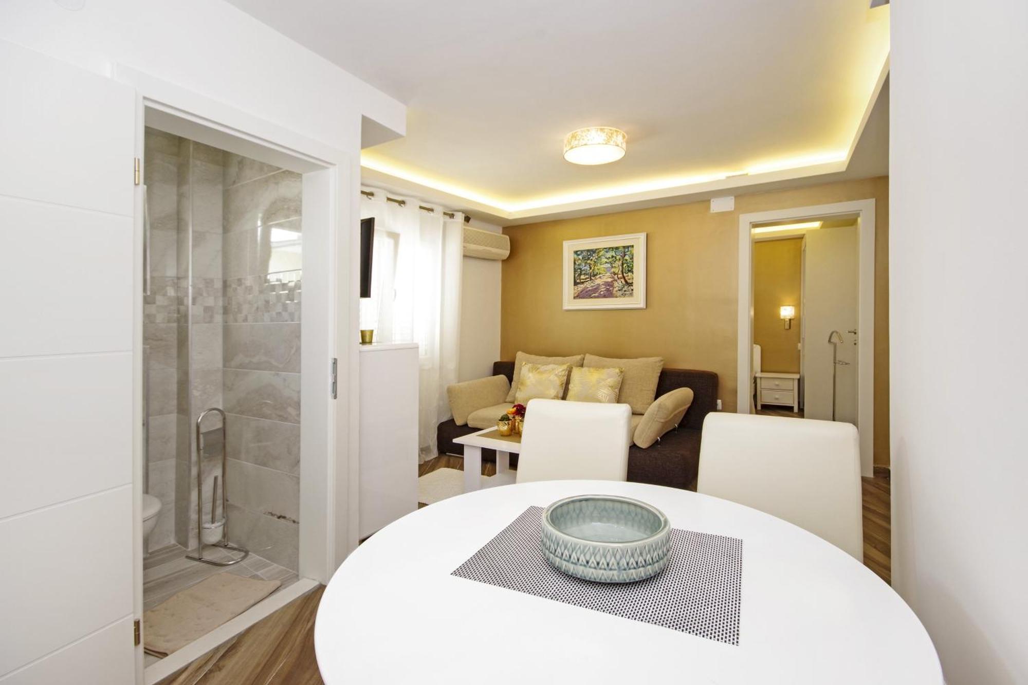 Apartments By The Sea Baska Voda, Makarska - 17570 Cameră foto